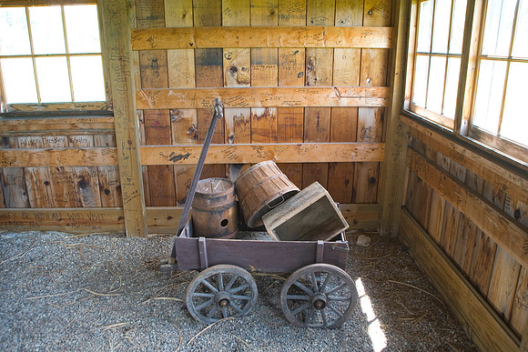 Walt Disney Barn "Happy Place"