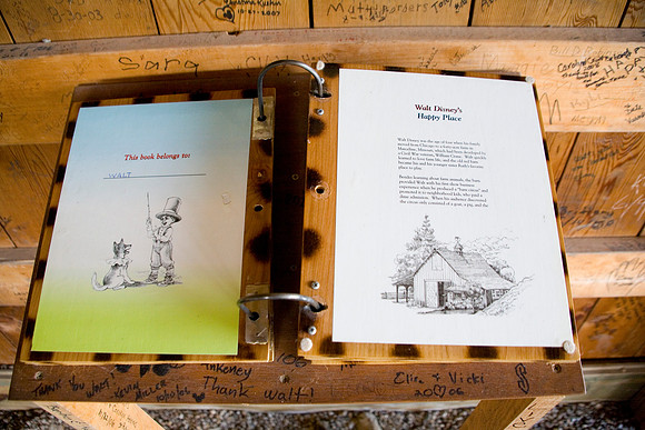 Walt Disney Barn "Happy Place"